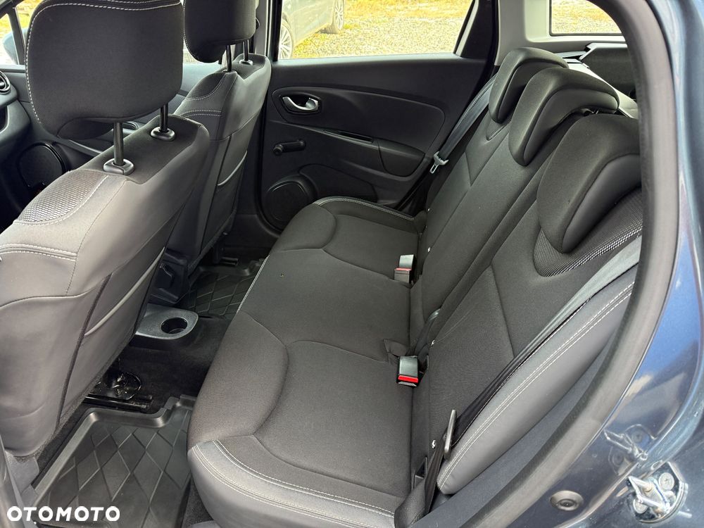 Renault Clio - 30
