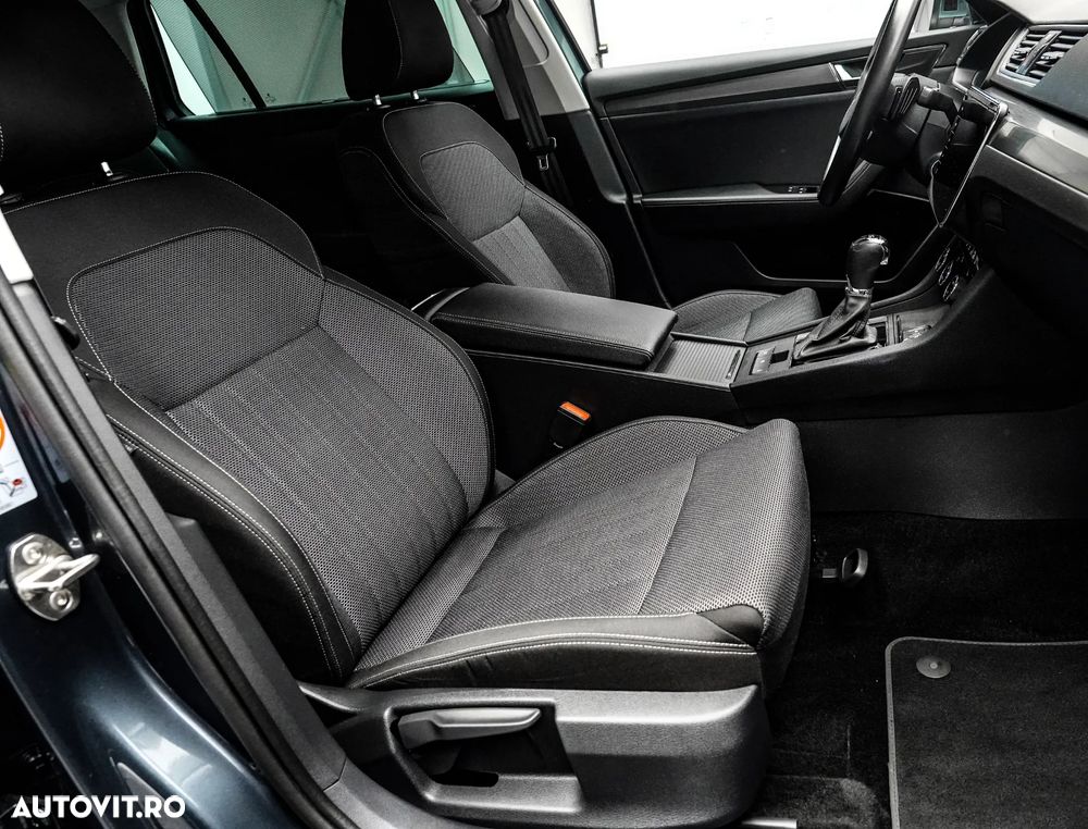 Skoda Superb 2.0 TDI DSG Style - 14