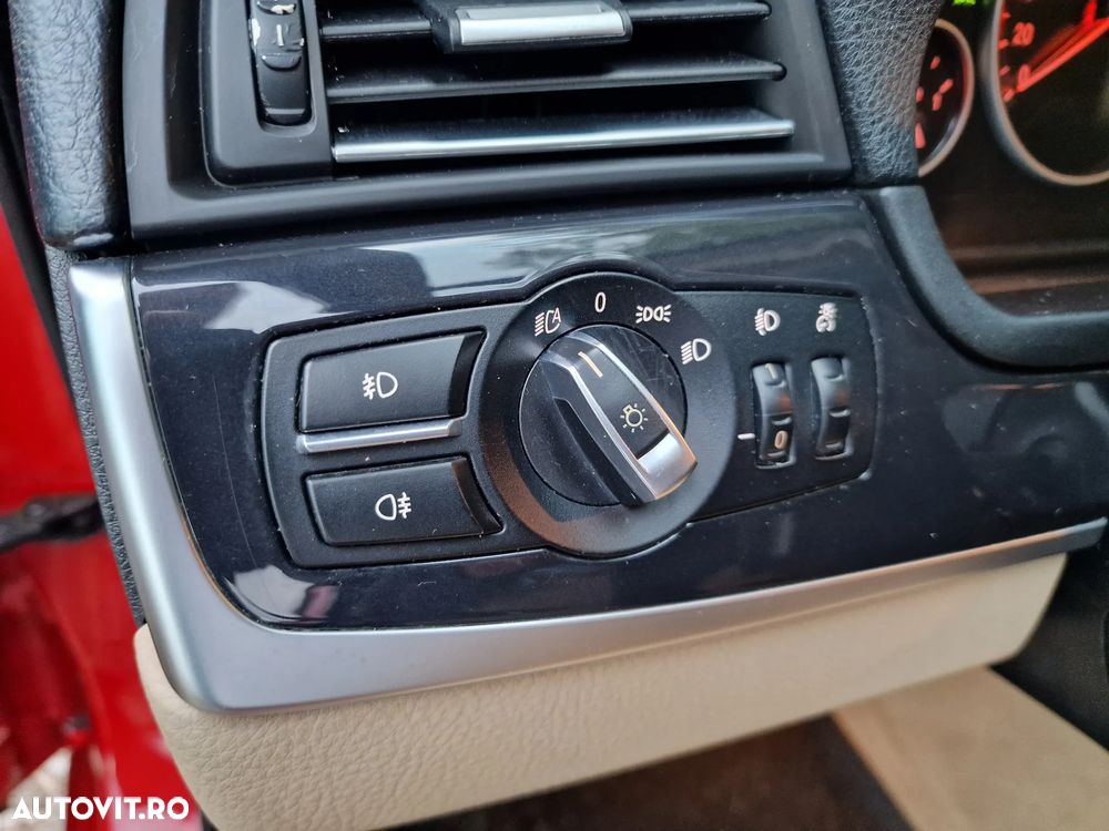 BMW Seria 5 520d Aut. Luxury Line - 18