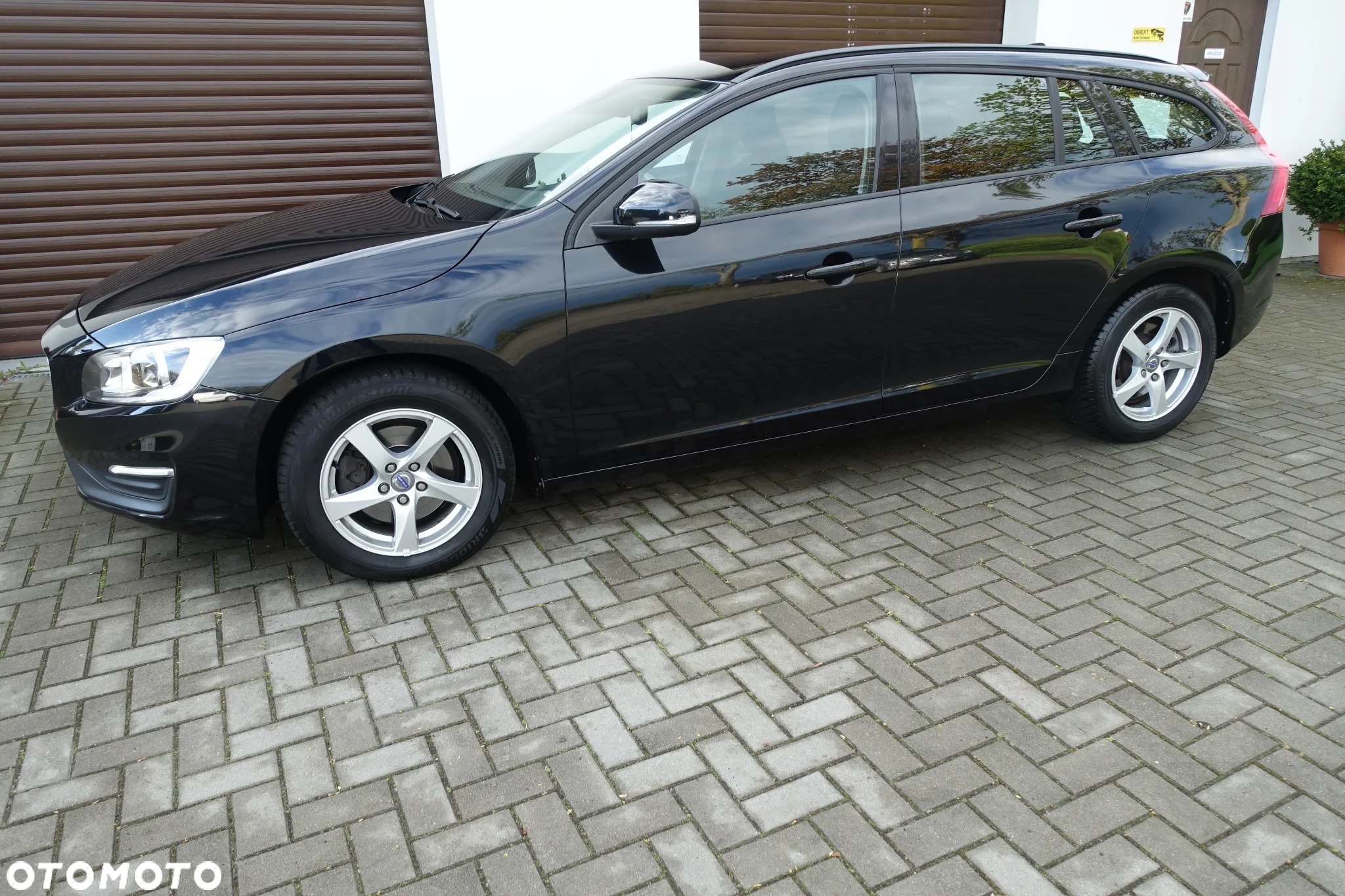 Volvo V60 D2 Edition - 33