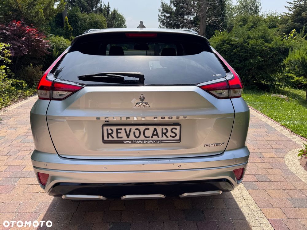 Mitsubishi Eclipse Cross - 8