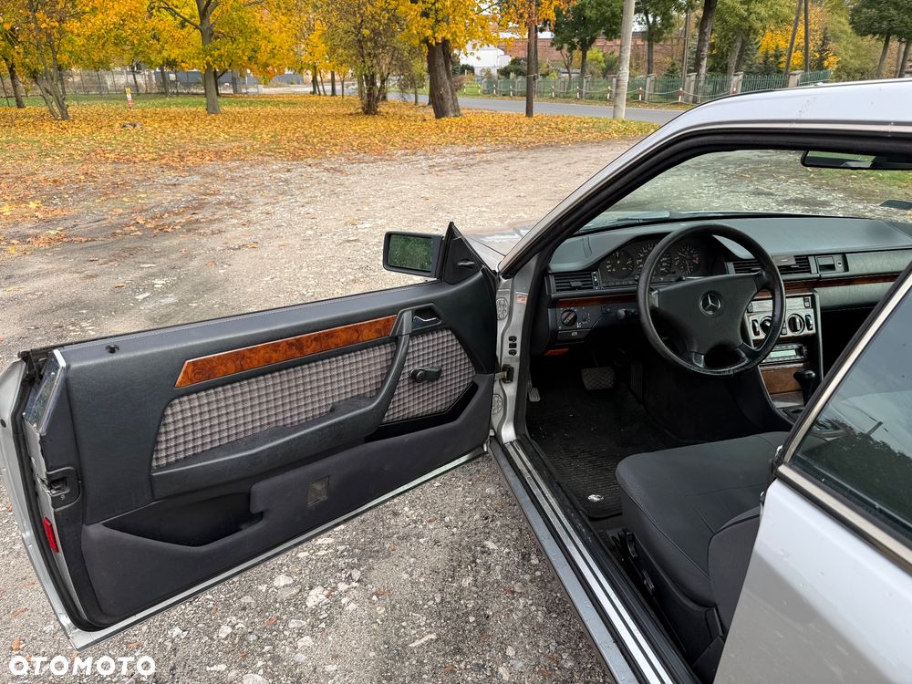 Mercedes-Benz W124 (1984-1993) - 10