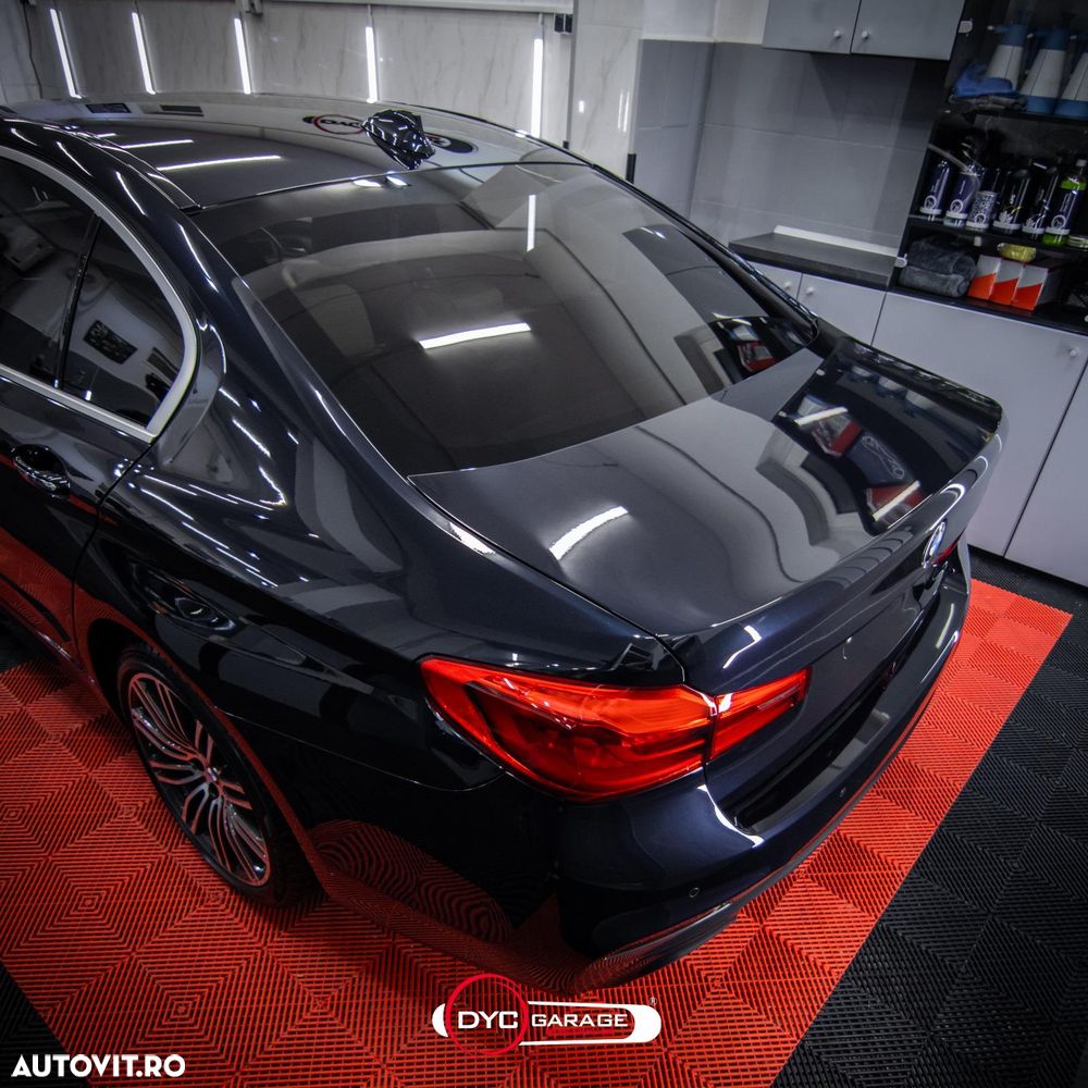 BMW Seria 5 520d xDrive AT - 11