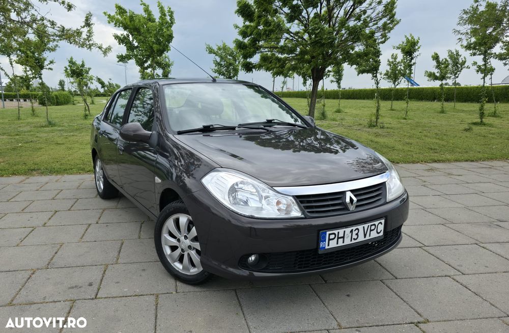 Renault Clio - 2