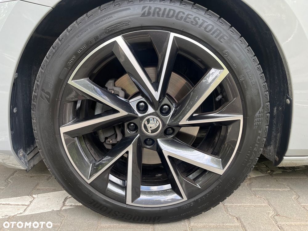 Skoda Superb 2.0 TSI Sportline DSG - 23
