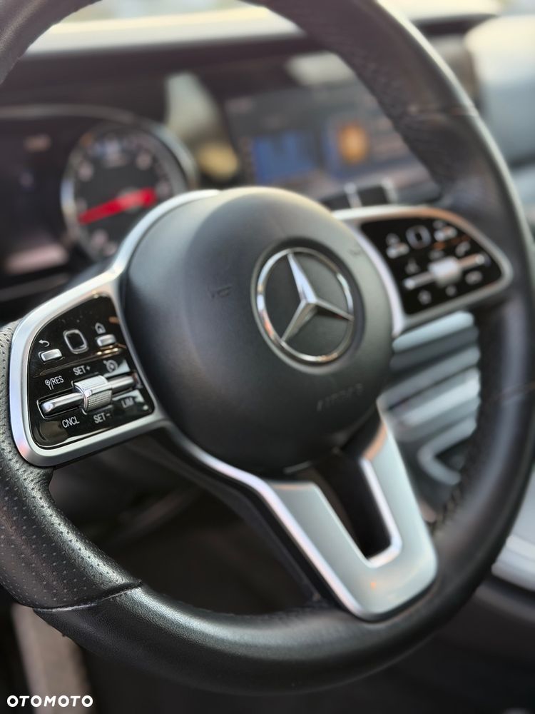 Mercedes-Benz Klasa E - 21