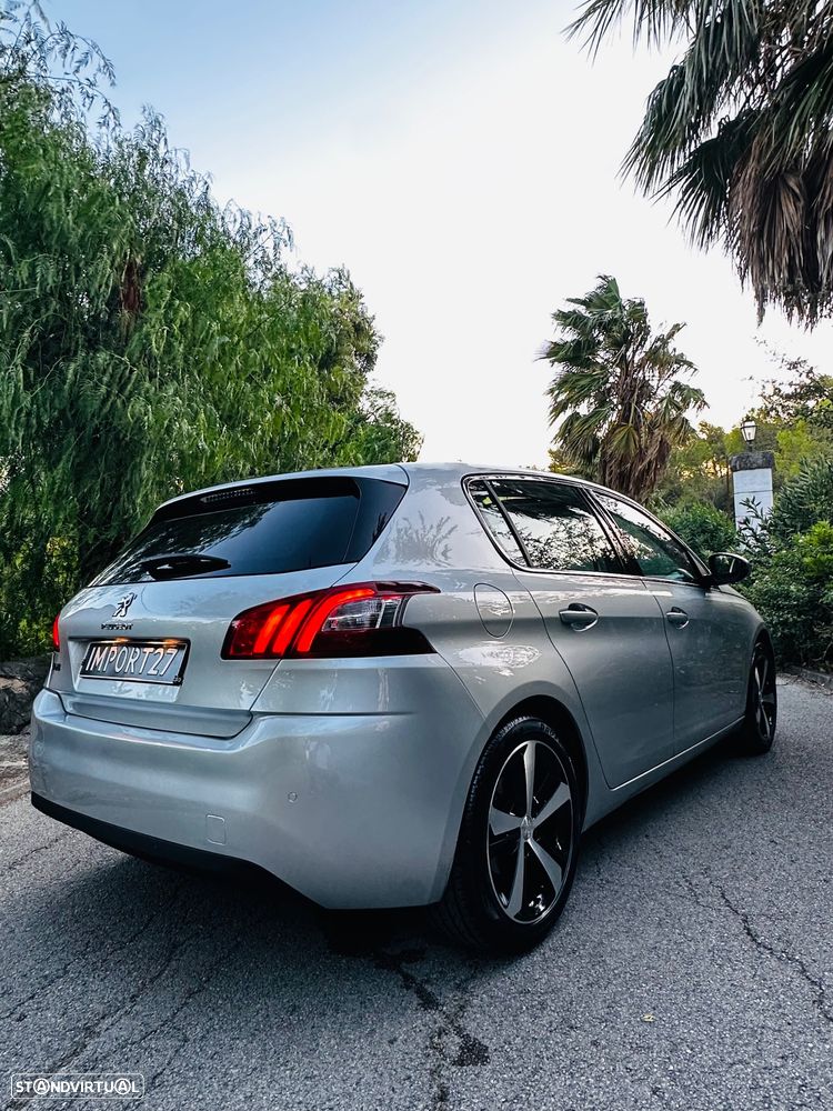 Peugeot 308 1.6 BlueHDi Allure J17 EAT6 - 6