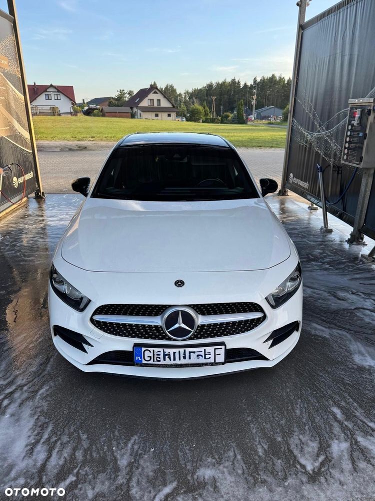 Mercedes-Benz Klasa A 200 AMG Line 7G-DCT - 3