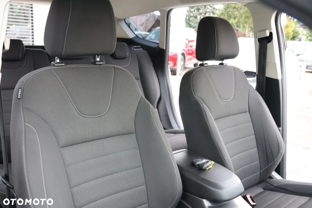 Ford Kuga 2.0 TDCi AWD Titanium - 13