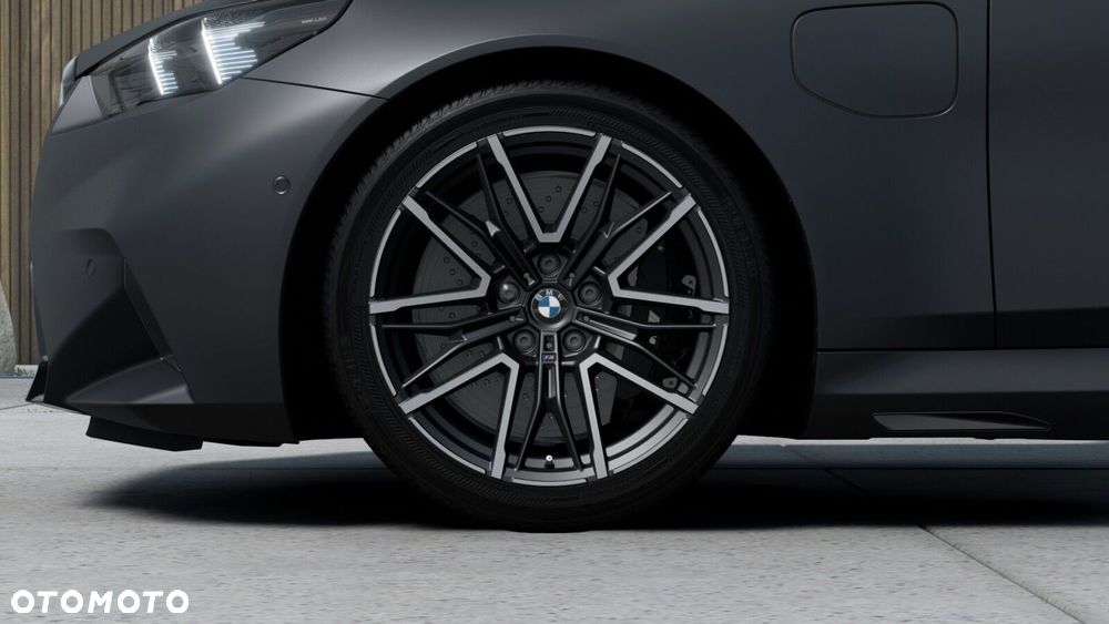 BMW M5 - 8
