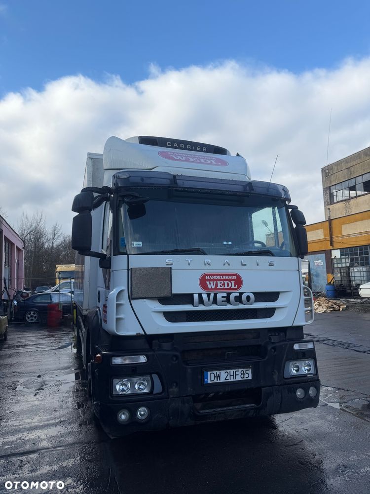 Iveco Stralis 330 - 2
