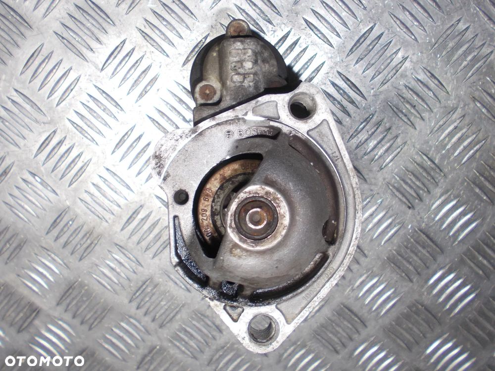 Audi 80 B3 B4 100 A6 C4 A4 B5 B6 - rozrusznik 1.6 1.8 1.8T 2.0 - 1