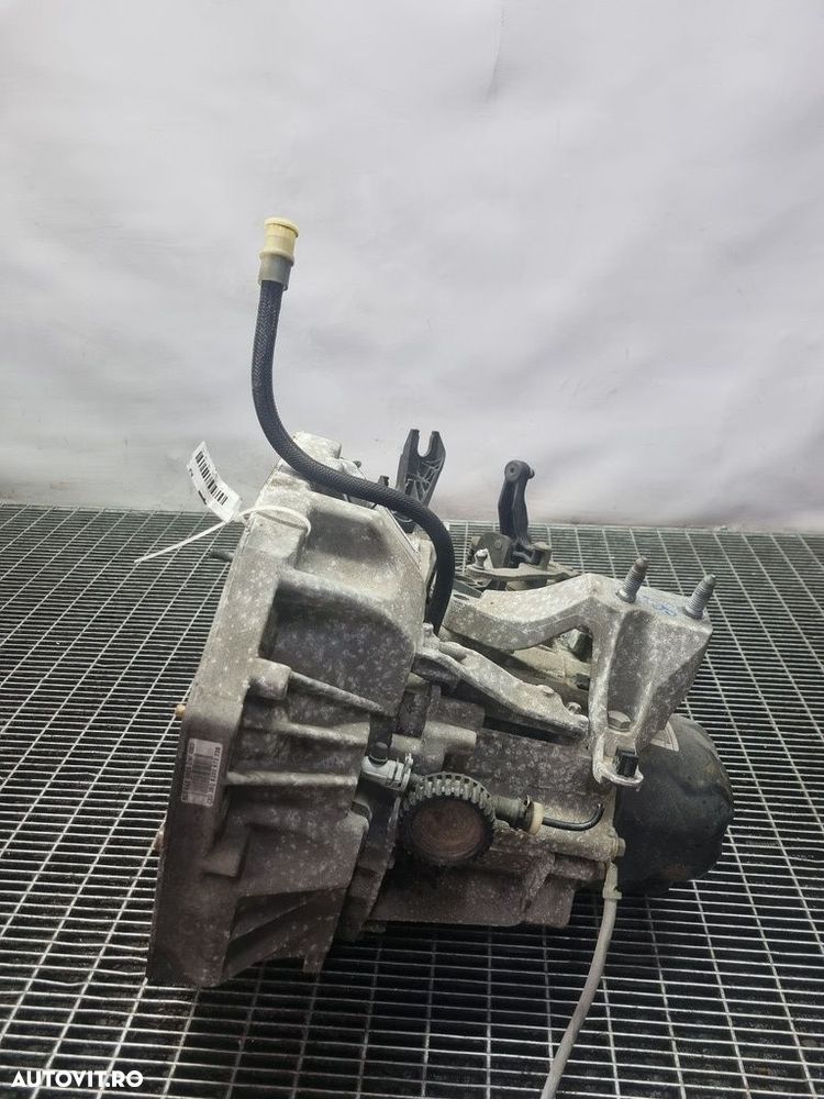 Cutie de viteze Dacia Sandero 2 1.5 D 2012 - 2016 90CP Manuala 5 Trepte K9K 612 (1424) ... - 2