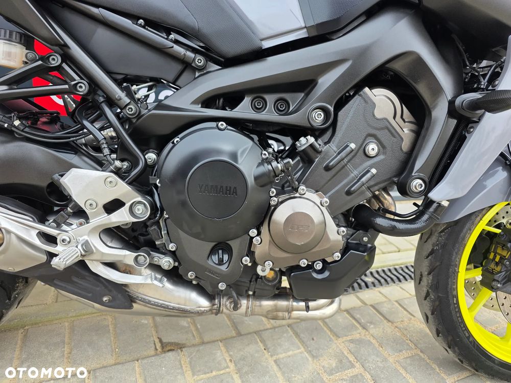 Yamaha MT - 11