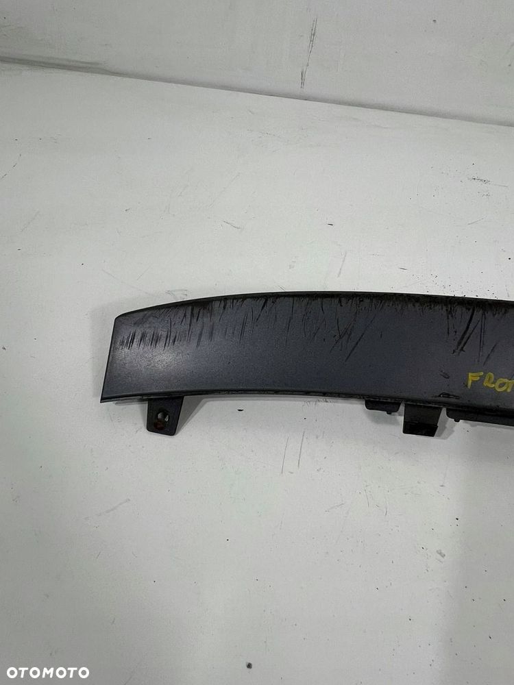 8P0807110E Dokładka zderzaka przedniego Audi A3 S3 8P PRZÓD LZ9Y - 13