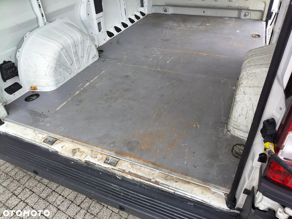 Citroën JUMPER PO LIFTINGU 2.2 HDI (130KM) 6-BIEGÓW (L2H1) LONG STAN IDEALNY KLIMA TEMPOMAT FULL OPCJA NIE MA RDZY SERWIS KM ! ! ! - 21