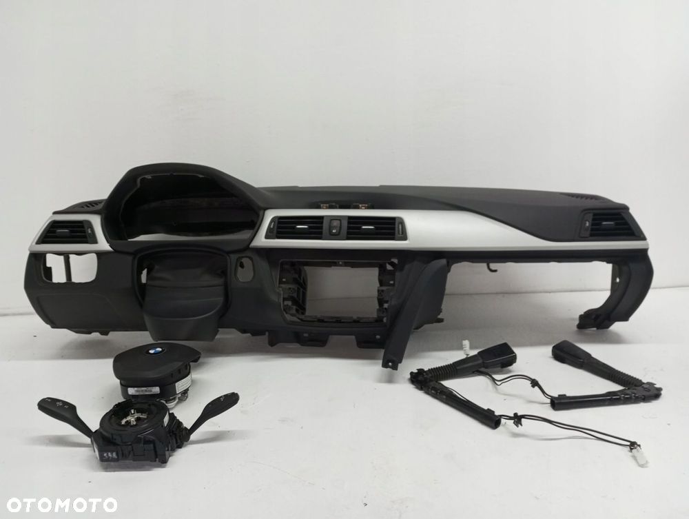 Konsola pulpit deska BMW F30 F31 F34 12R - 1
