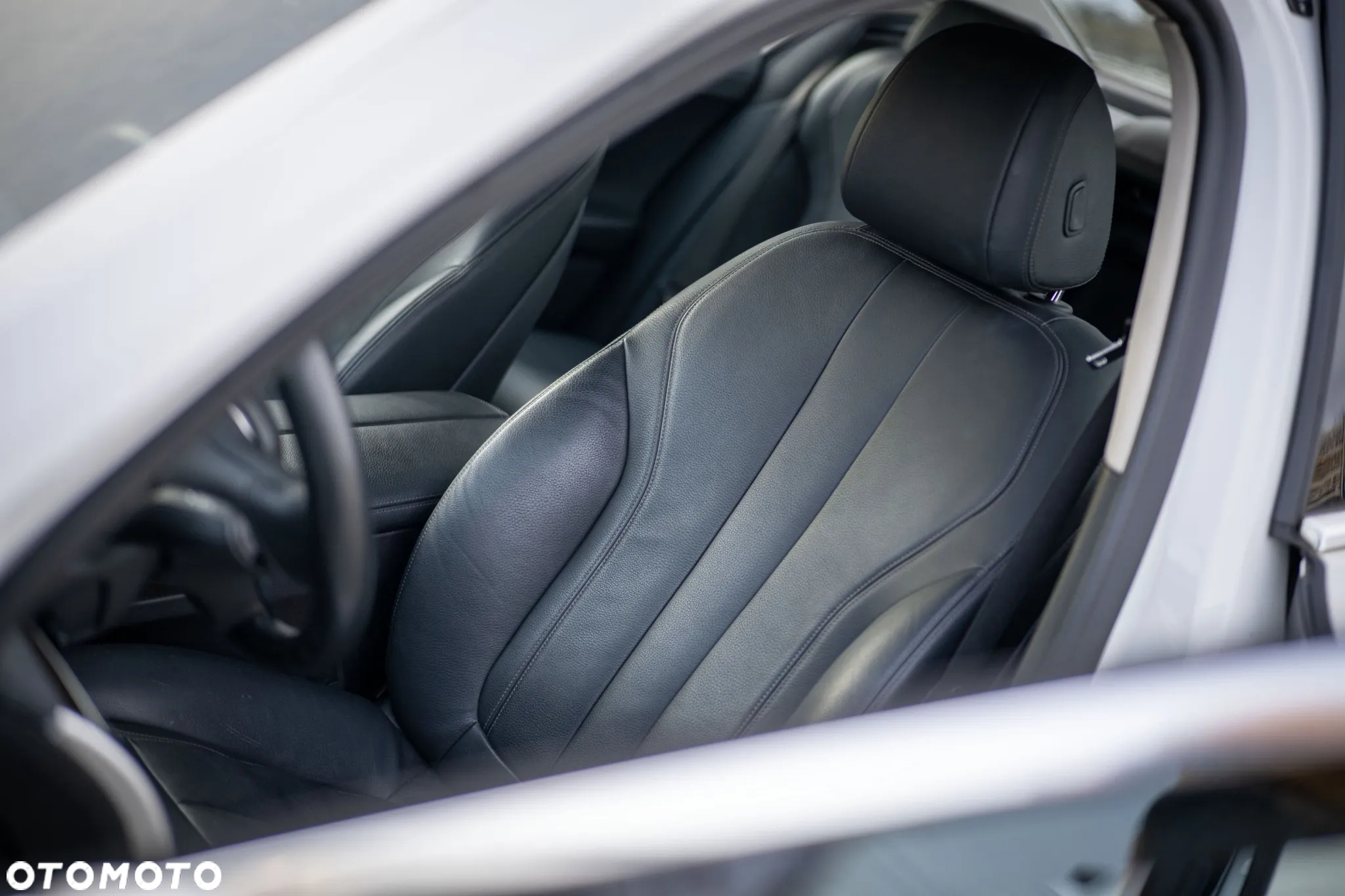 BMW Seria 7 730d - 22