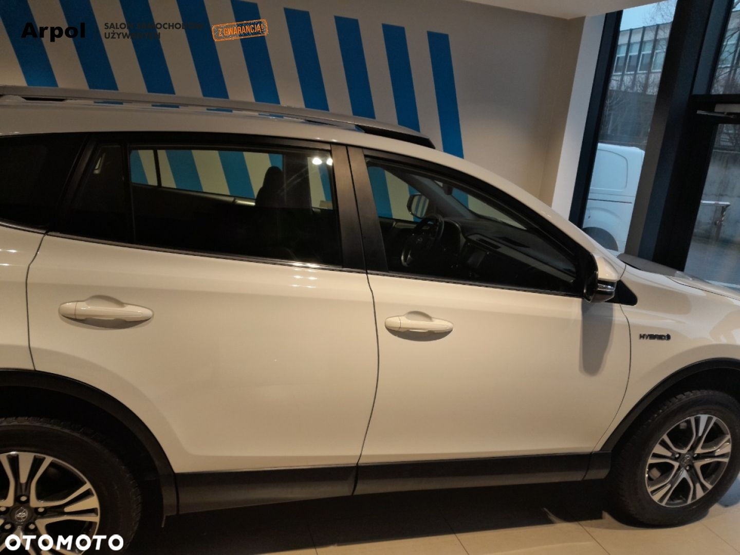 Toyota RAV4 - 9