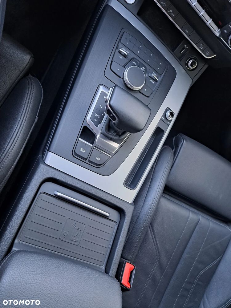 Audi Q5 50 TFSI e Quattro S tronic - 21