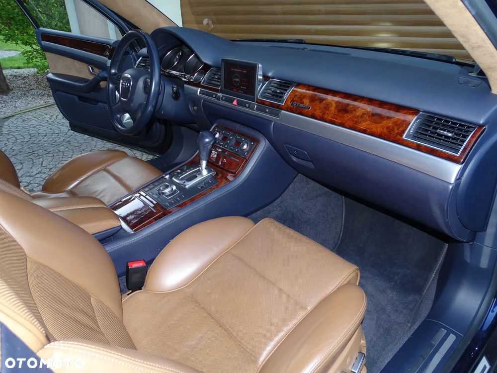 Audi A8 6.0 W12 L Quattro - 25