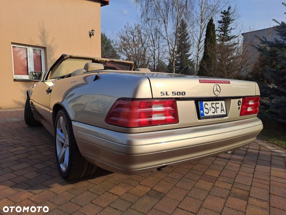 Mercedes-Benz SL - 10