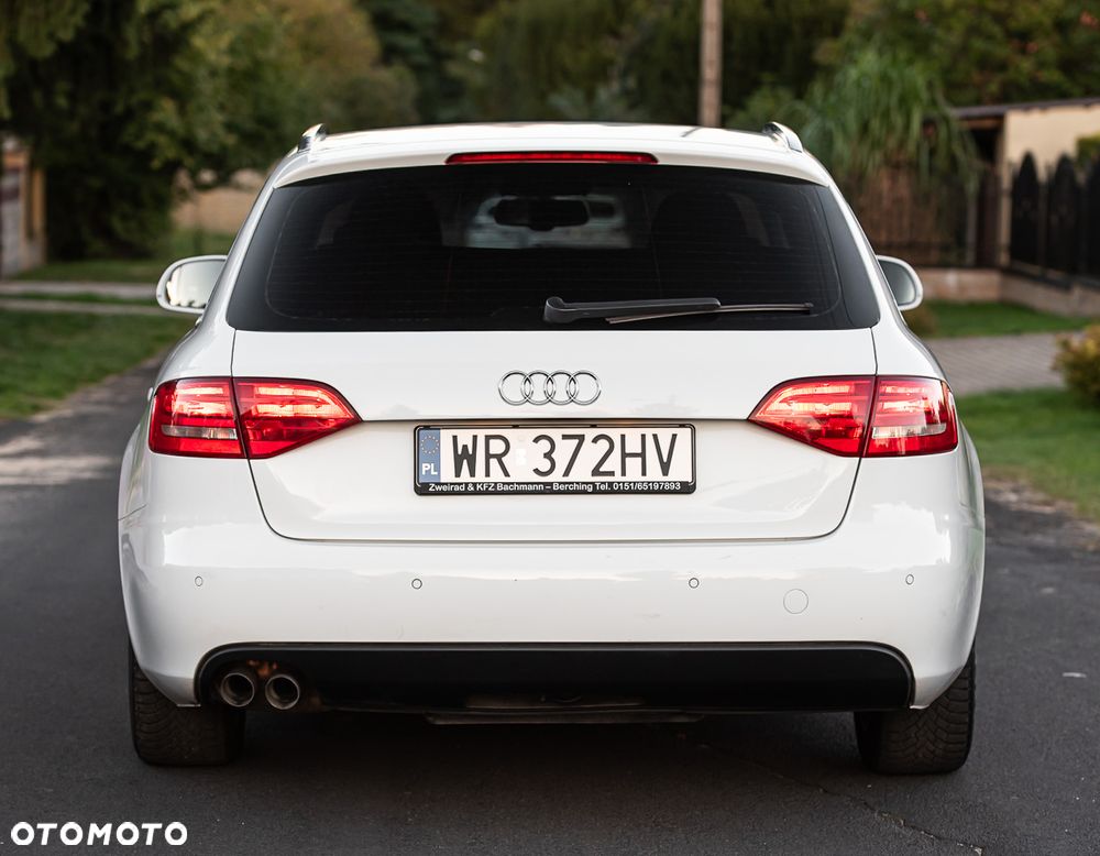 Audi A4 Avant 2.0 TDI - 16