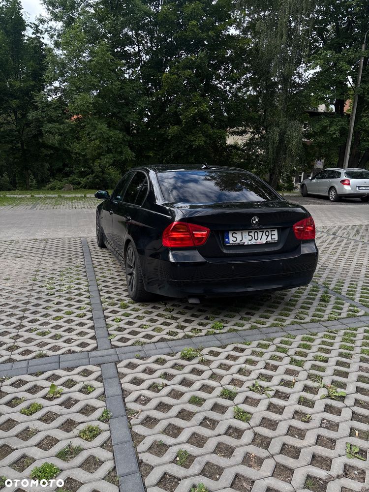 BMW Seria 3 320d - 4