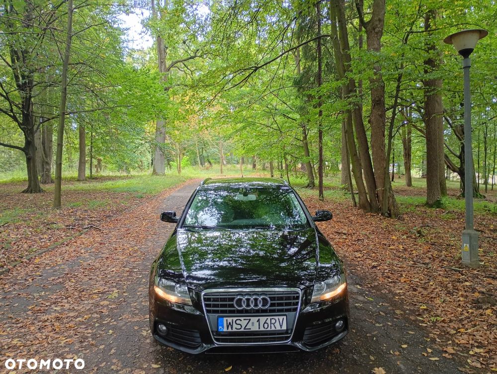 Audi A4 Avant - 4