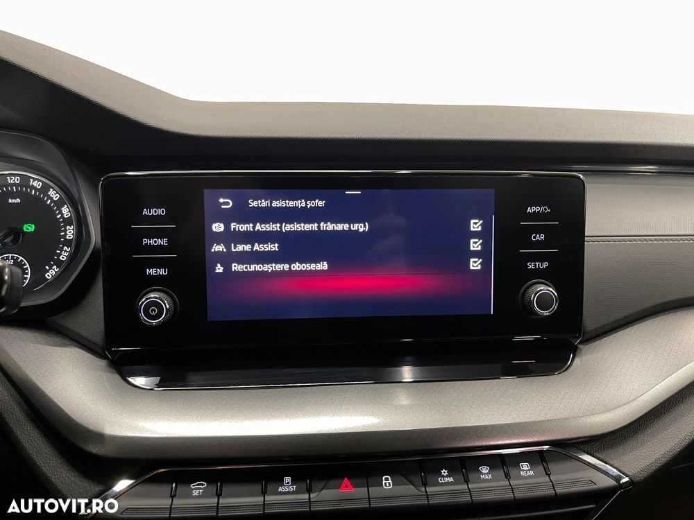 Skoda Octavia Combi 1.5 TSI Style - 17