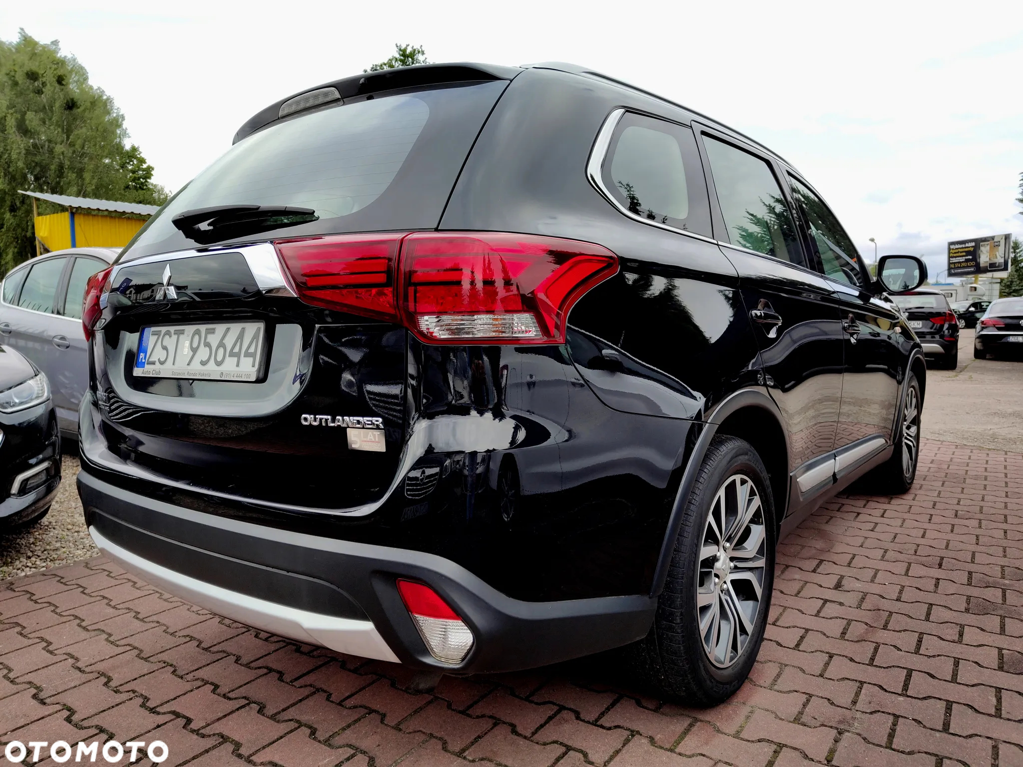 Mitsubishi Outlander 2.0 City Style 2WD - 7