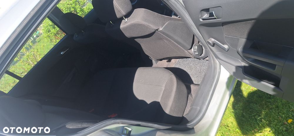 Opel Astra 1.4 Enjoy - 9