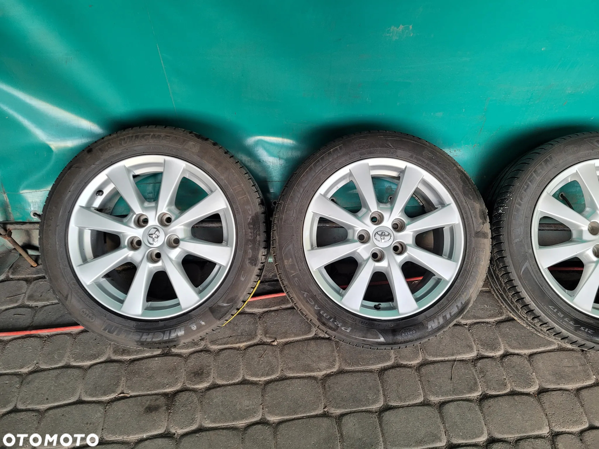 Koła letnie Toyota Avensis - 215/55R17 Michelin - 5