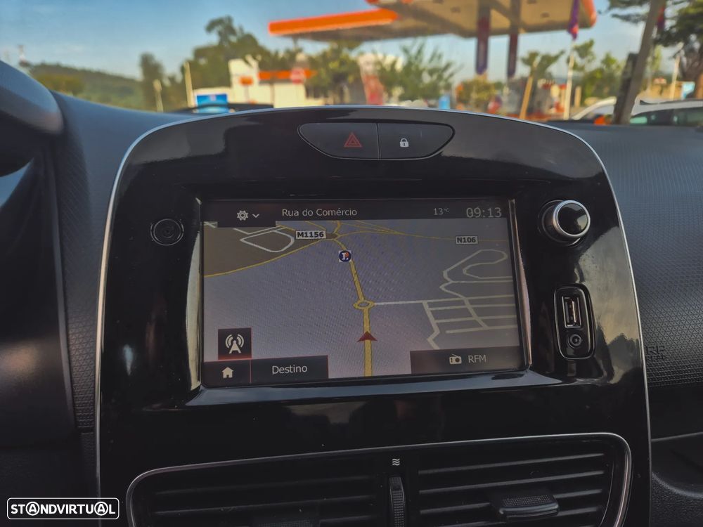 Renault Clio (Energy) dCi 90 Bose Edition - 19