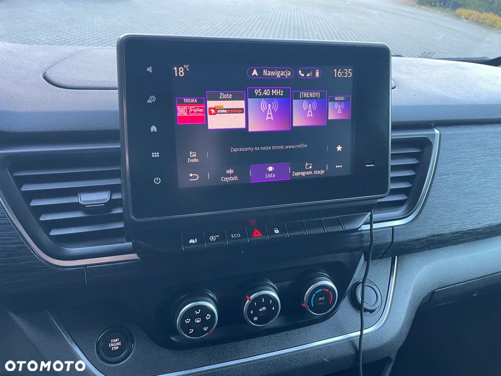 Renault Trafic - 16
