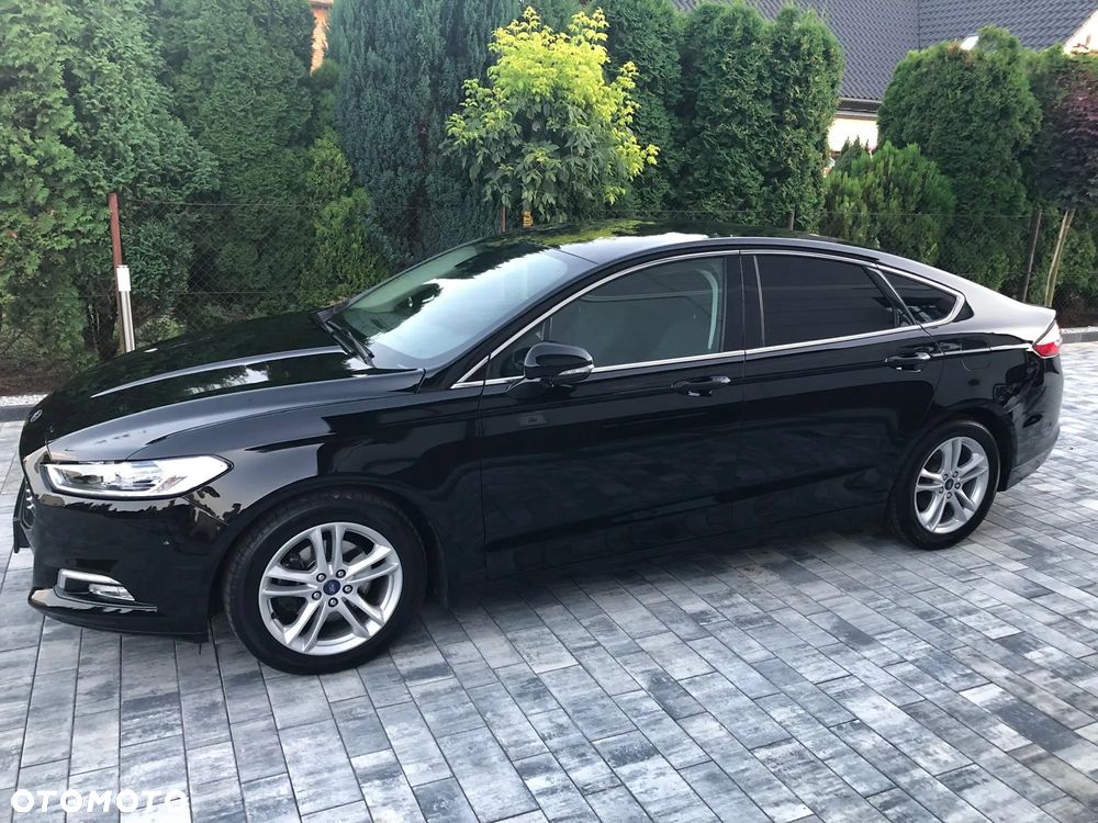 Ford Mondeo 2.0 TDCi Titanium PowerShift - 4