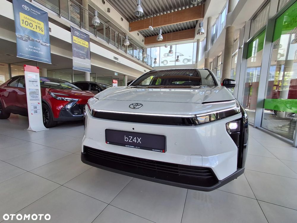 Toyota bZ4X 73.1kWh 4x4 Style - 4