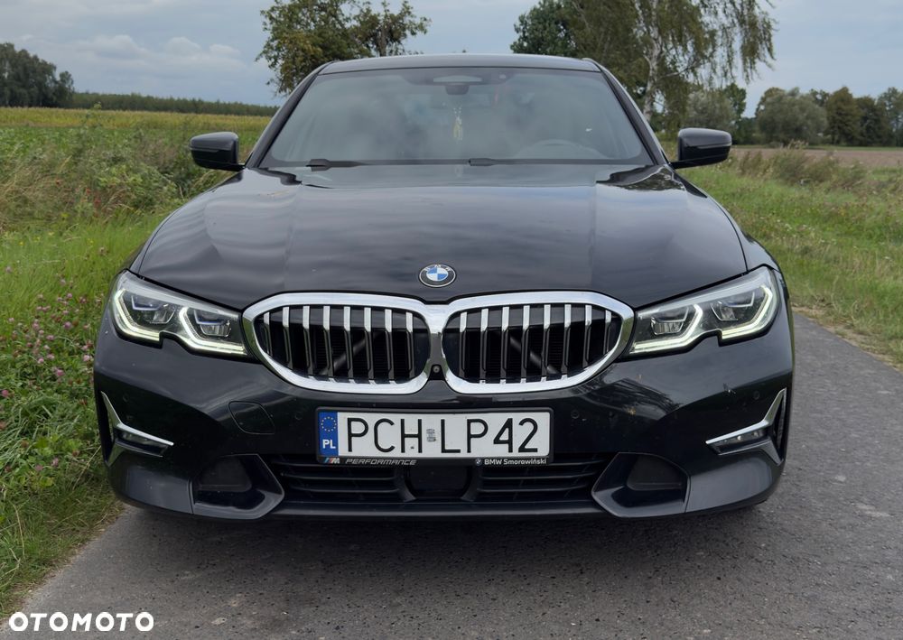 BMW Seria 3 320d Luxury Line - 2