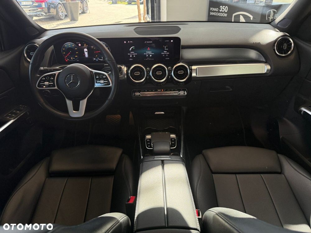 Mercedes-Benz GLB - 20
