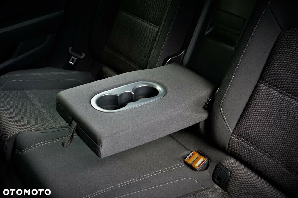 Volkswagen Passat 2.0 TDI SCR Comfortline DSG - 17