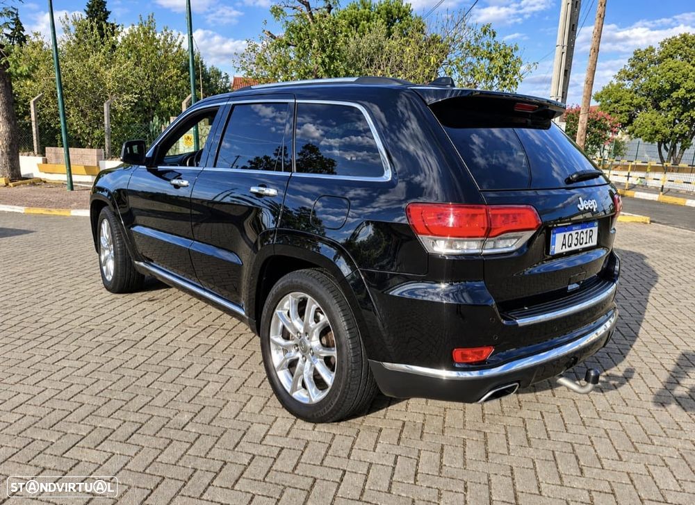 Jeep Grand Cherokee - 4