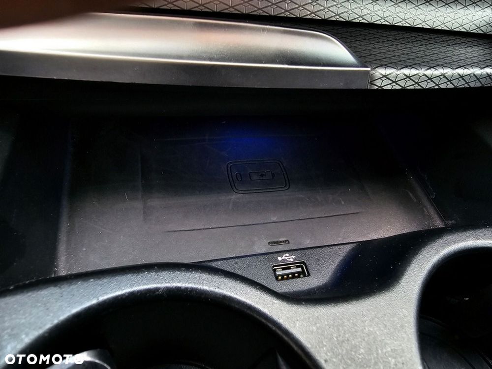 BMW Seria 5 - 33