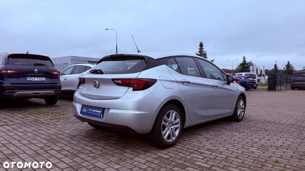 Opel Astra 2020 photo 3