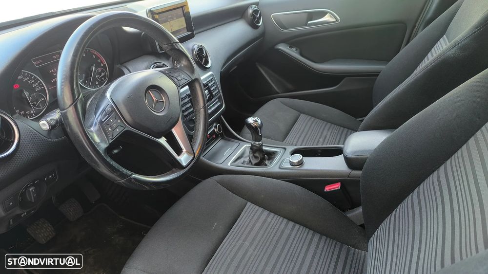 Mercedes-Benz A 180 CDI BlueEFFICIENCY - 10