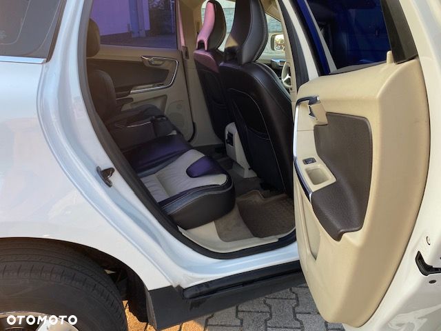 Volvo XC 60 - 11