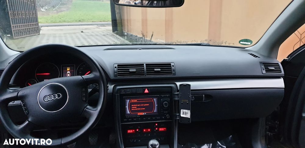 Audi A4 1.9 TDI Avant - 5