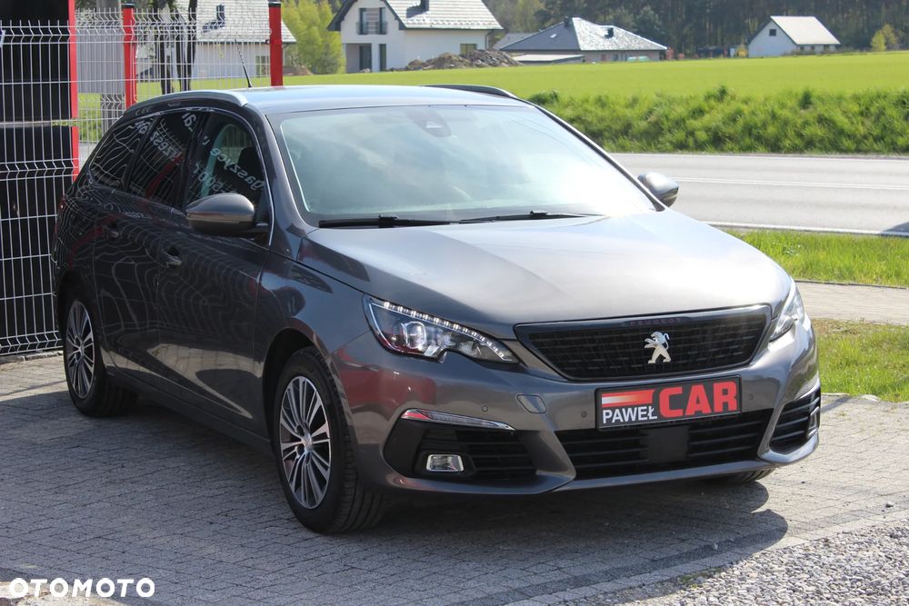 Peugeot 308 BlueHDi 130 EAT8 Allure Pack - 4