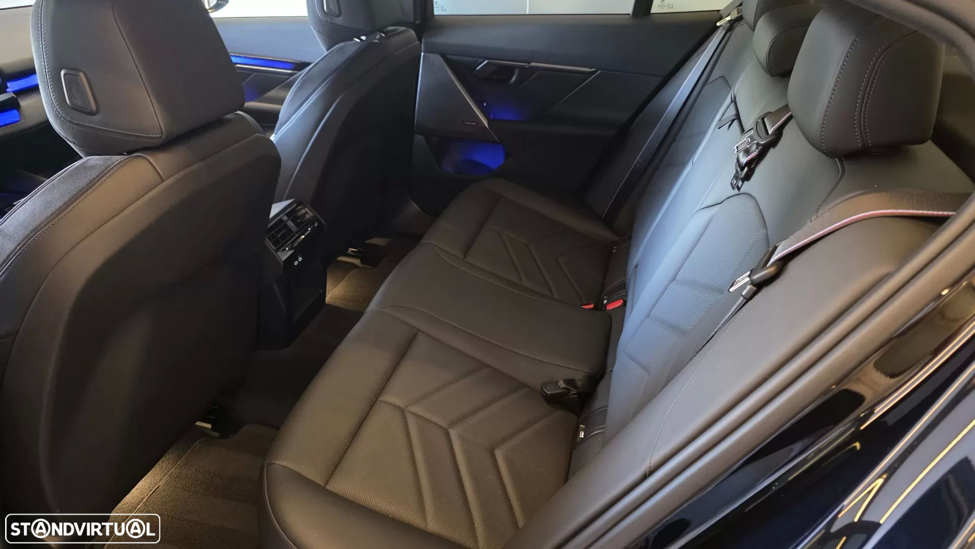 BMW 530 e Pack Desportivo M Pro - 51