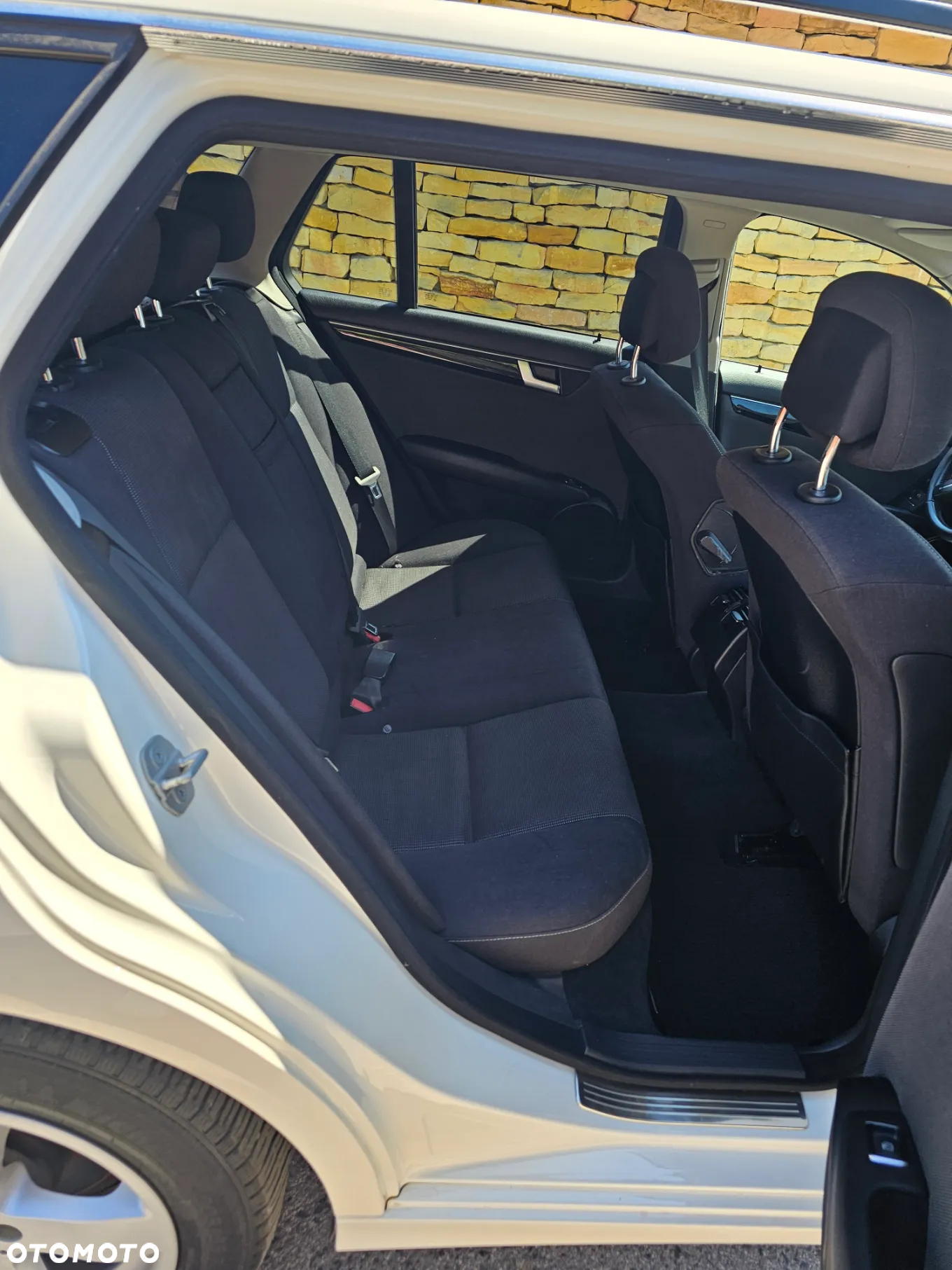Mercedes-Benz Klasa C 180 T CDI DPF (BlueEFFICIENCY) - 19
