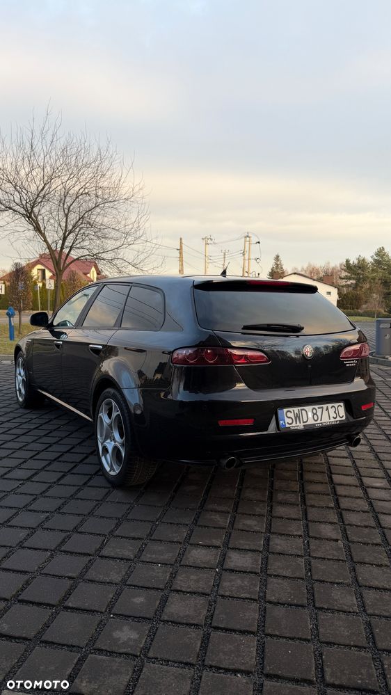 Alfa Romeo 159 2.4 JTDM 20V DPF Distinctive - 15